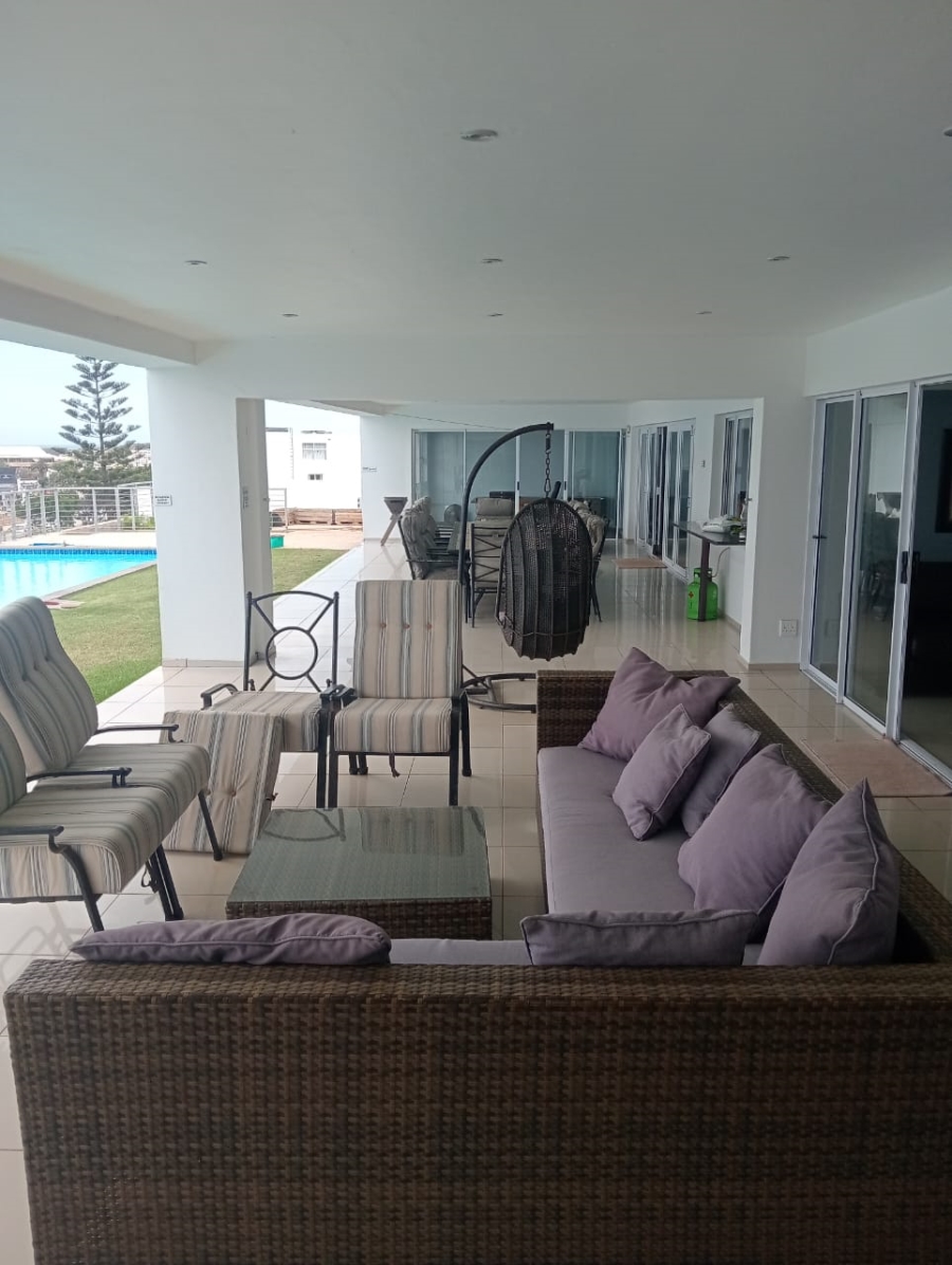 5 Bedroom Property for Sale in Jeffreys Bay Central Eastern Cape